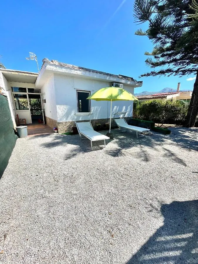 Case Vacanze Ai Normanni Campofelice Di Roccella Italy